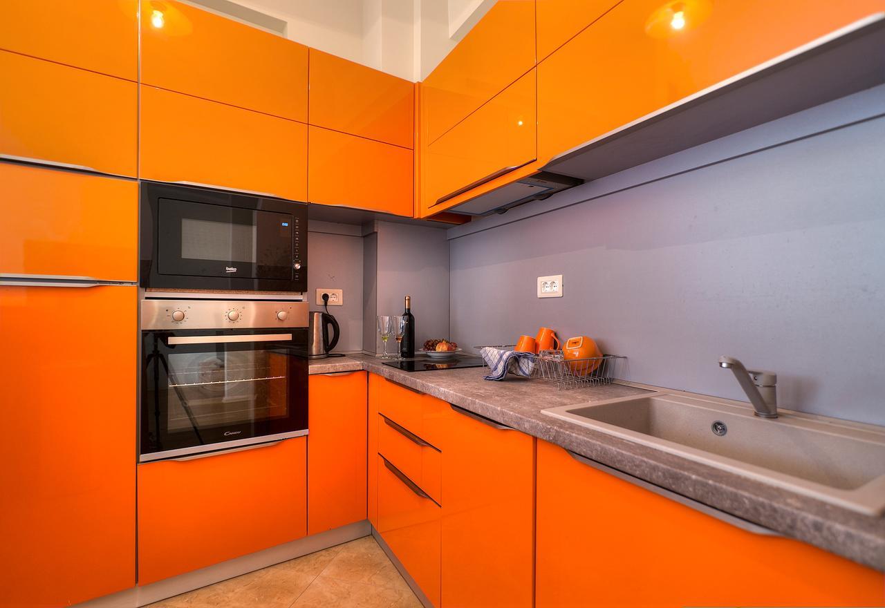 Harmonia Colours Daire