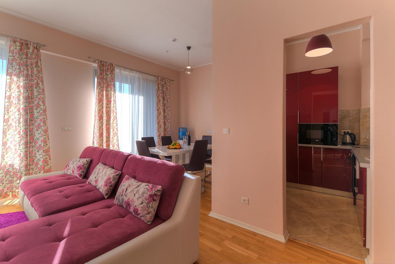 Harmonia Colours Daire